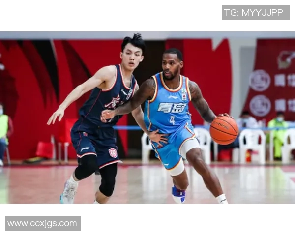 赛后复盘：上海篮球队与成都篮球队的精彩对决与经验总结