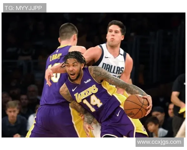 湖人对阵独行侠精彩直播全程回顾与赛后分析 湖人对阵独行侠精彩直播全程回顾与赛后分析