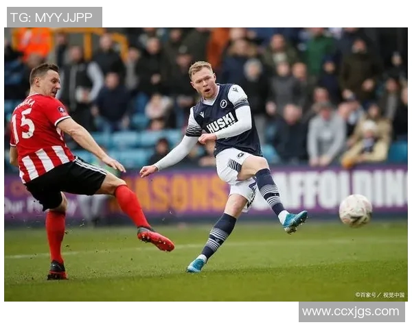 流浪者与布伦特福德激战正酣谁能在这场较量中笑到最后