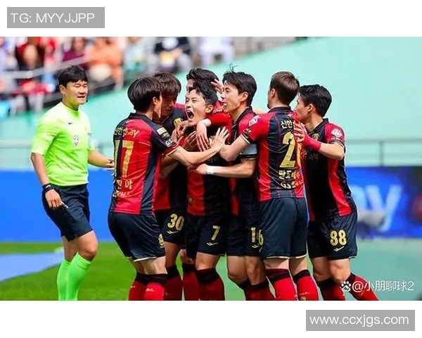 蔚山现代与济州联激战正酣比分胶着精彩瞬间回顾 蔚山现代与济州联激战正酣比分胶着精彩瞬间回顾